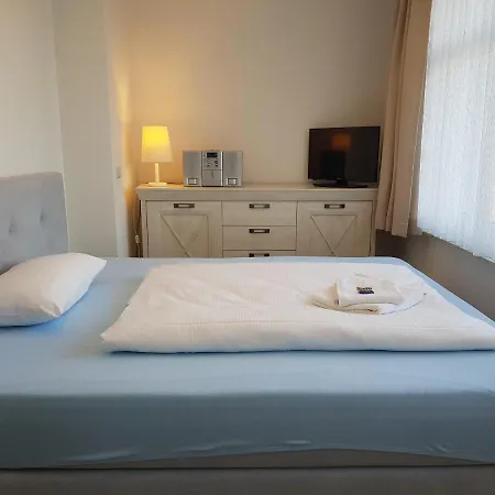 Ferienwohnung 2 Schlafzimmer Mit Ostseeblick *