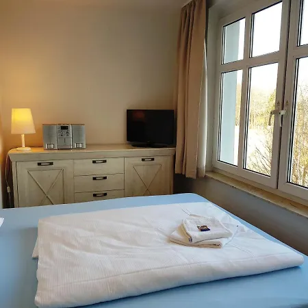 Ferienwohnung 2 Schlafzimmer Mit Ostseeblick 아파트 *