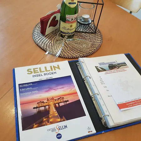 Ferienwohnung 2 Schlafzimmer Mit Ostseeblick 아파트 *